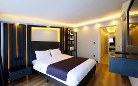 Istanbul Taksim Galata Tower King Suites&Hotel